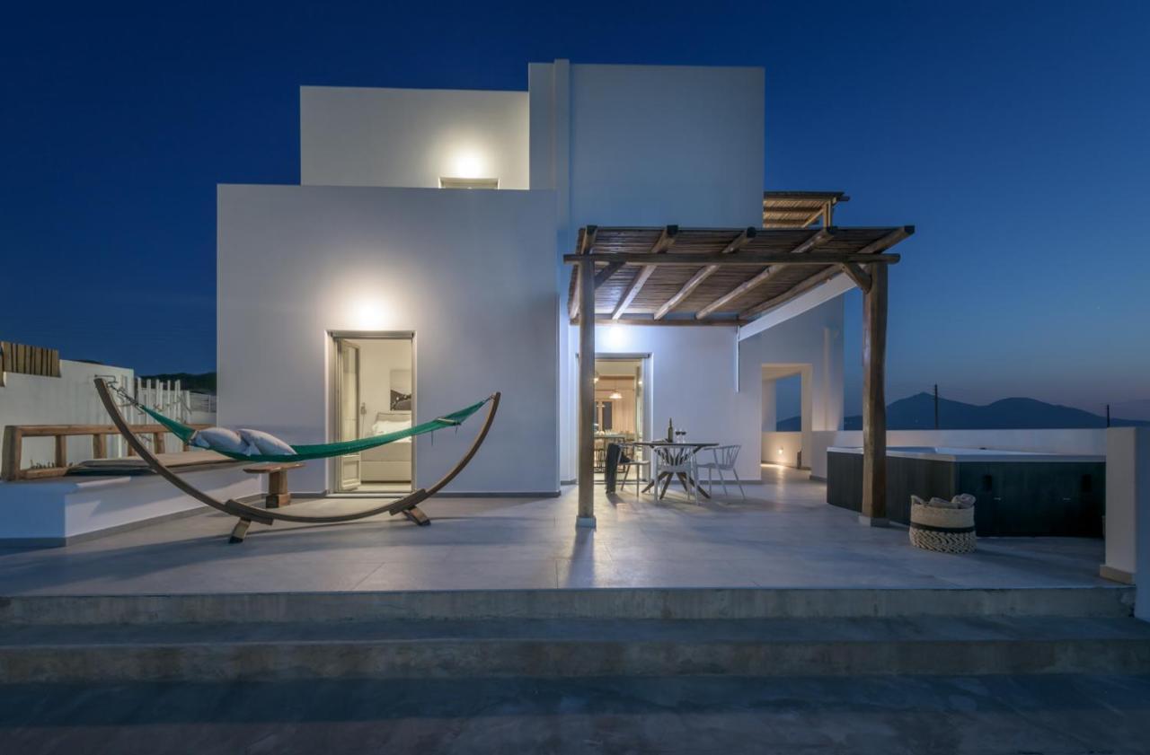 Milos Zen Suites Adamantas  Exterior photo