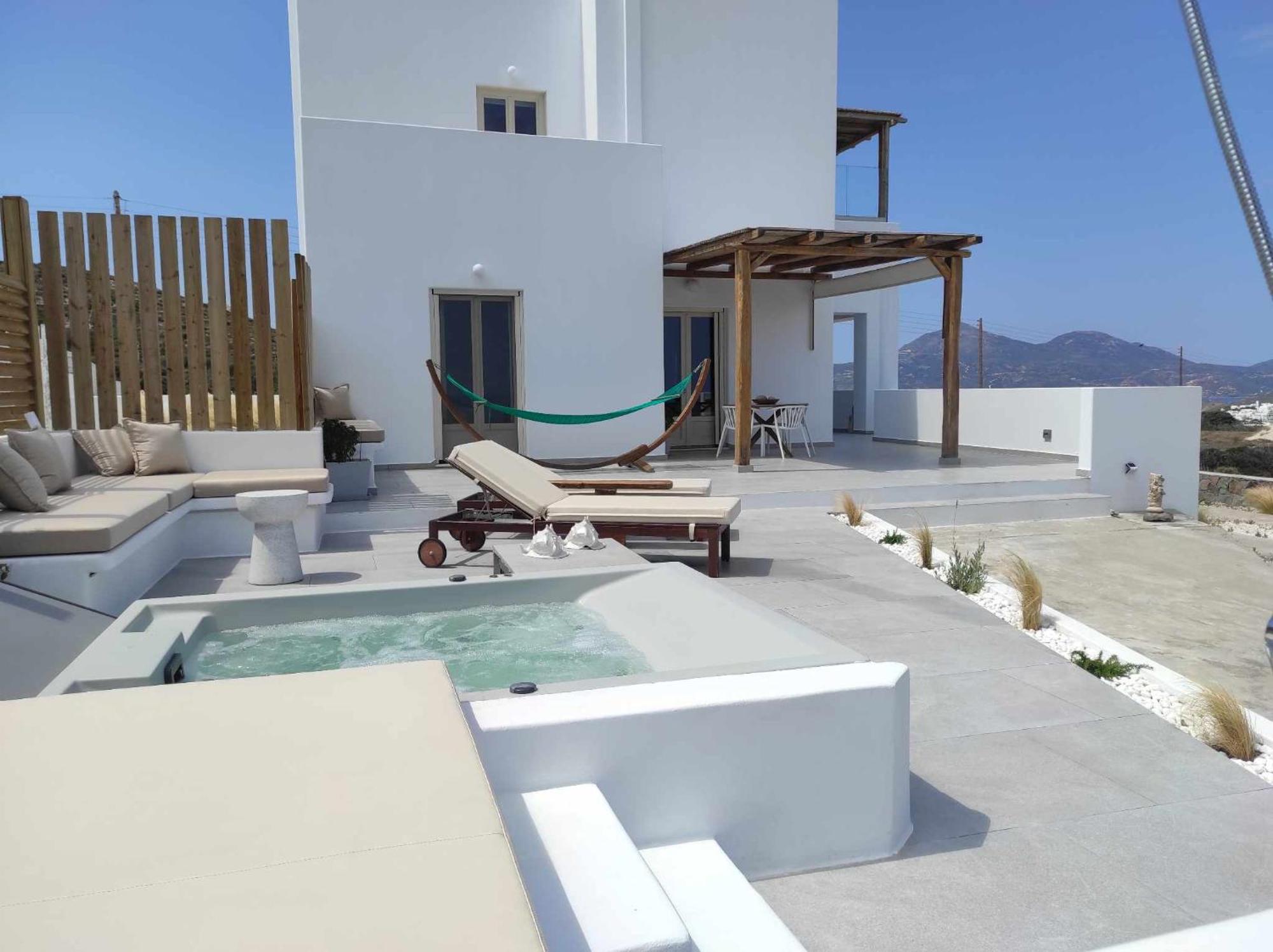 Milos Zen Suites Adamantas  Exterior photo